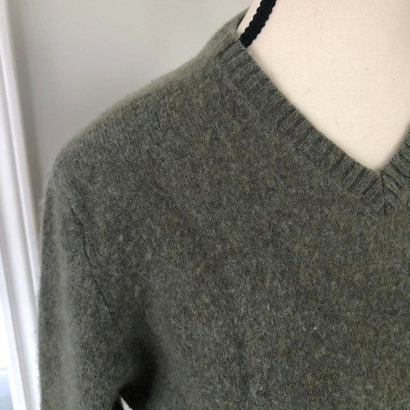 Black Brown vintage wool sweater - Picture 3 of 4
